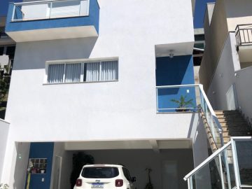 COND. VILLA VERDE I - 3 Sutes | P-direito Duplo | Fachada Moderna